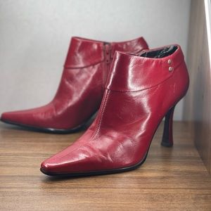 Nine West red patent leather ankle boots, women size 7